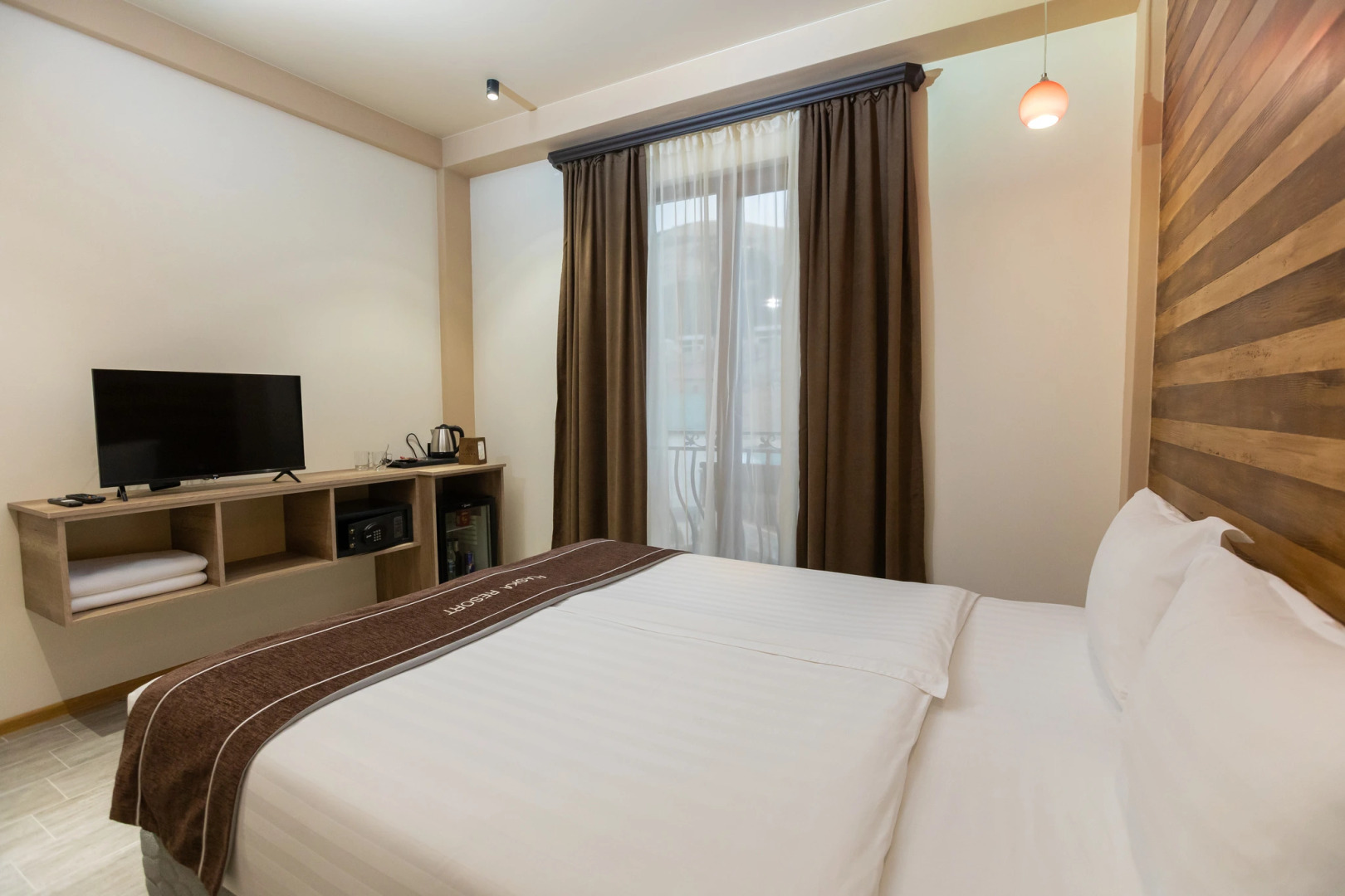 Курортный отель Alaska