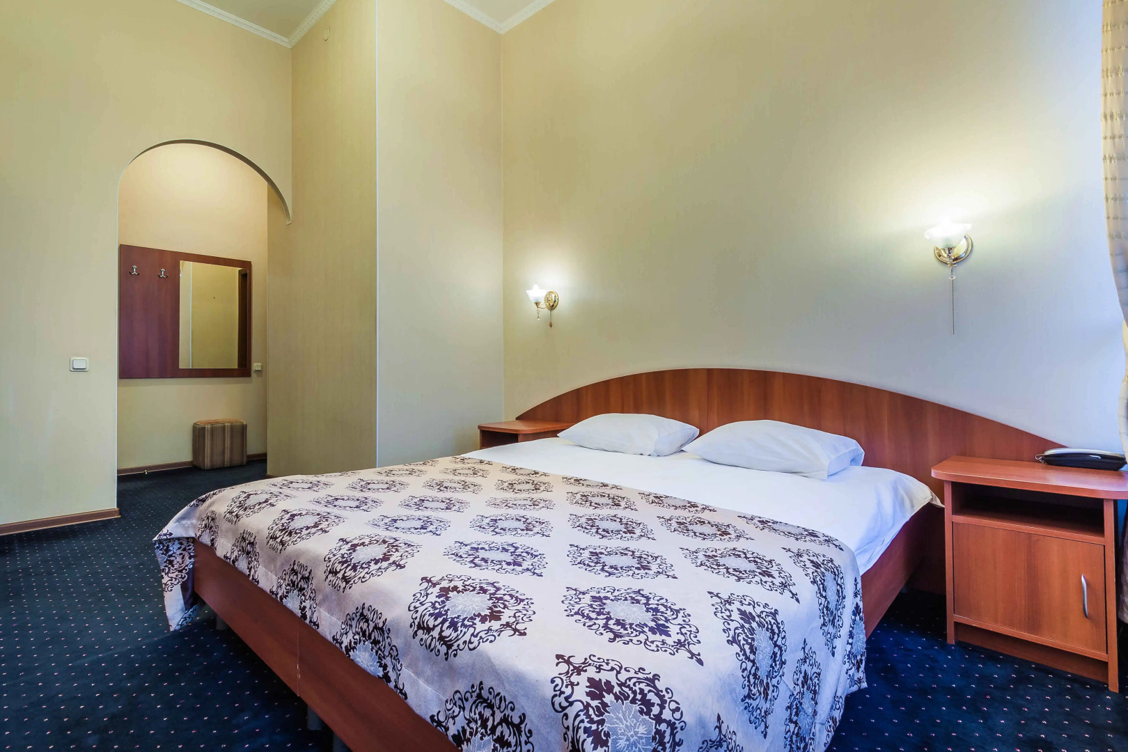 Меблированные комнаты Блюз на Невском