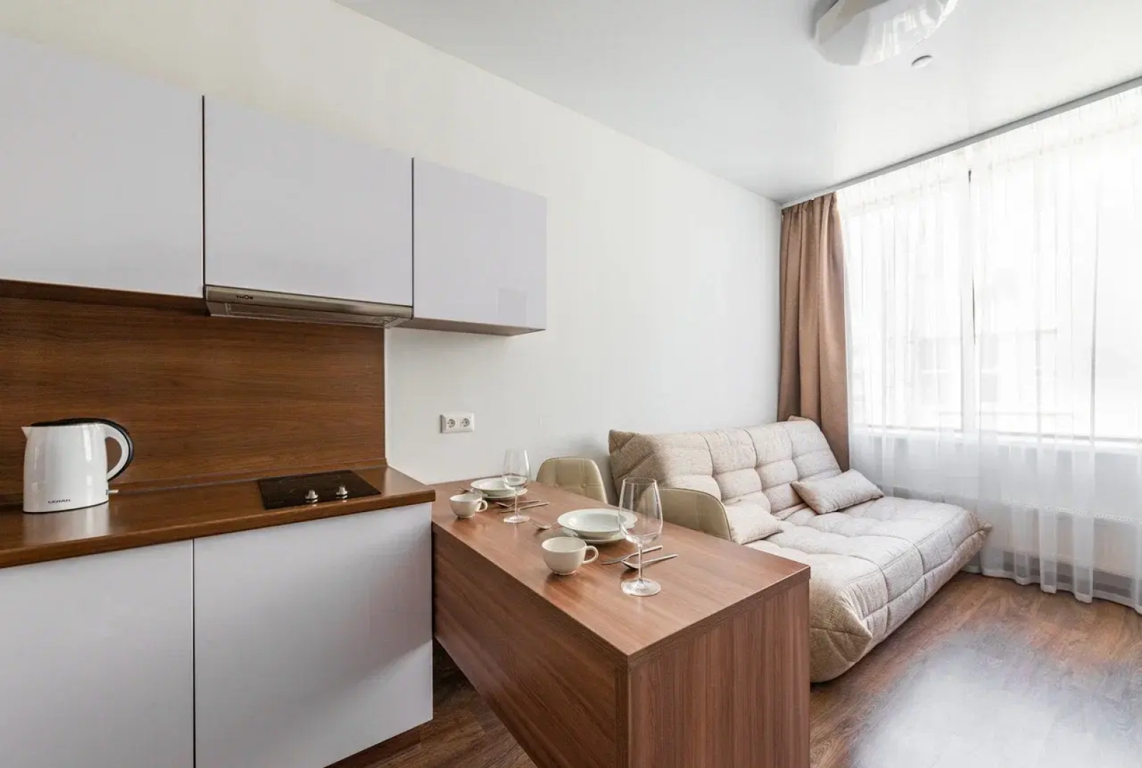 4 Апартаменты Stepanenkov на Малышева 42А (04)