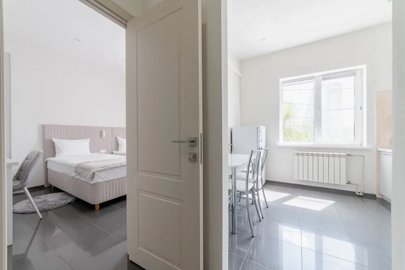 Апартаменты на Коммуны 2