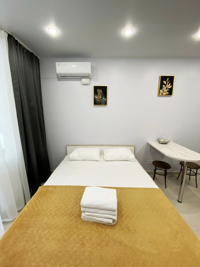 Апартаменты студия на Зеленом бульваре 19 на 24 этаже