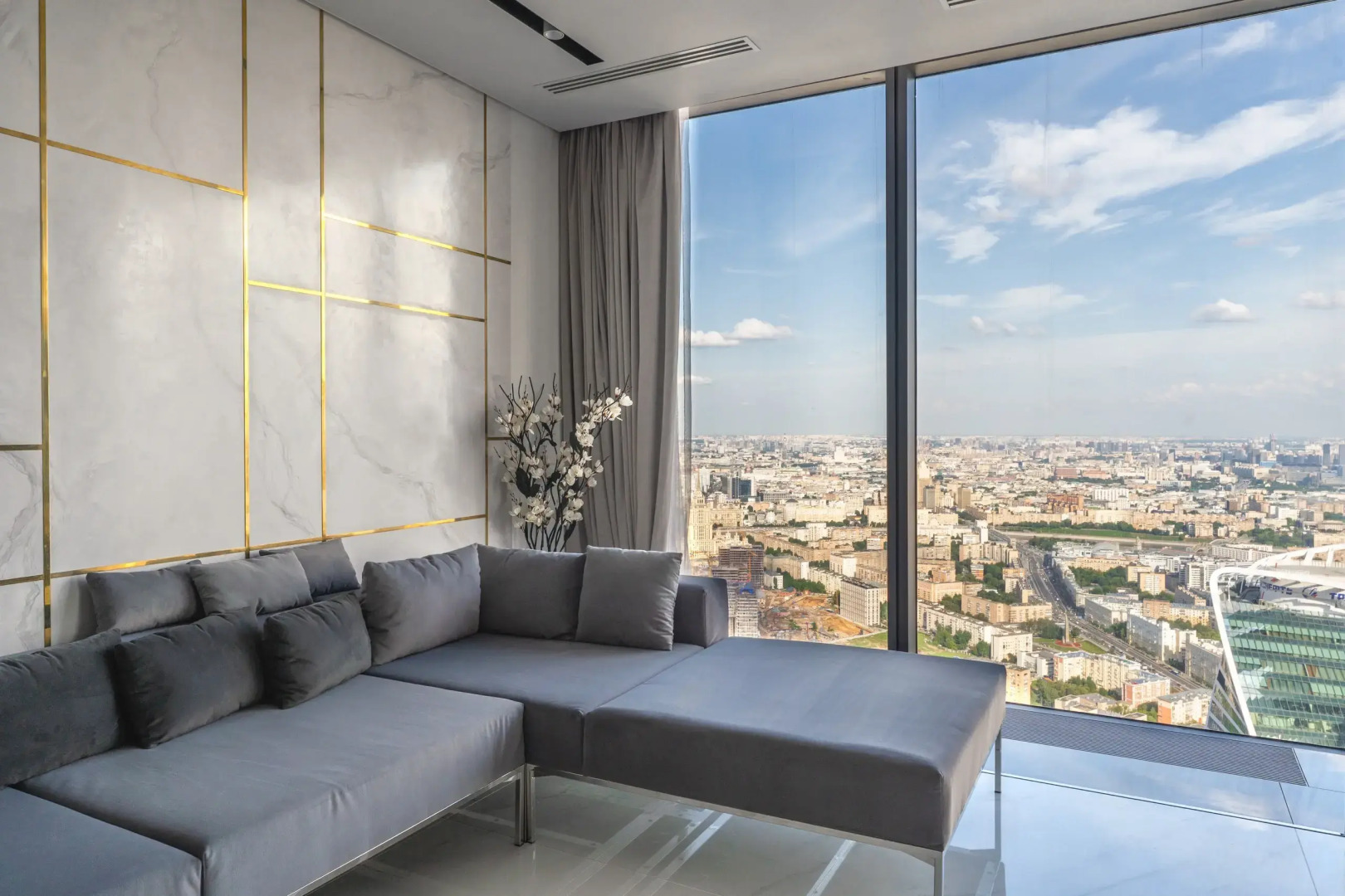 Апартаменты Комфортный апартамент на 73 этаже с гардеробной