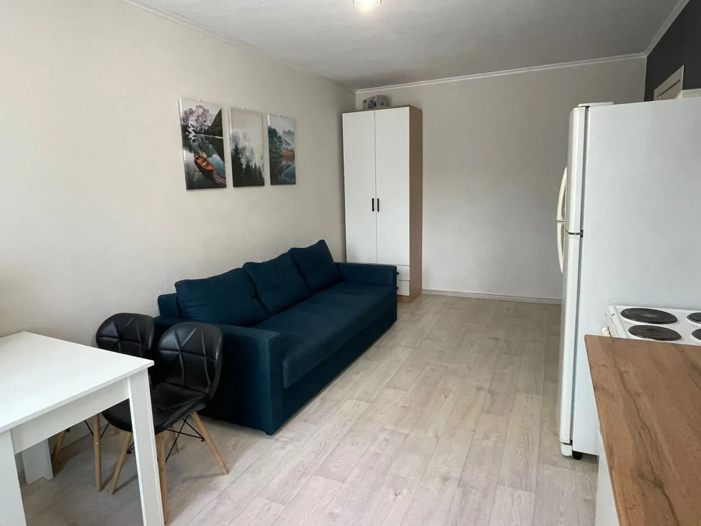 Квартира Отличный день 2 комн. у Алмаза