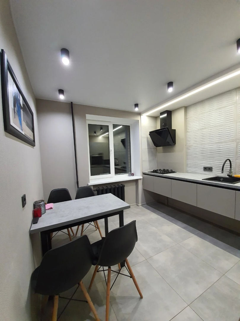 Квартира с 2 Изолированными Друг от Друга Спальнями