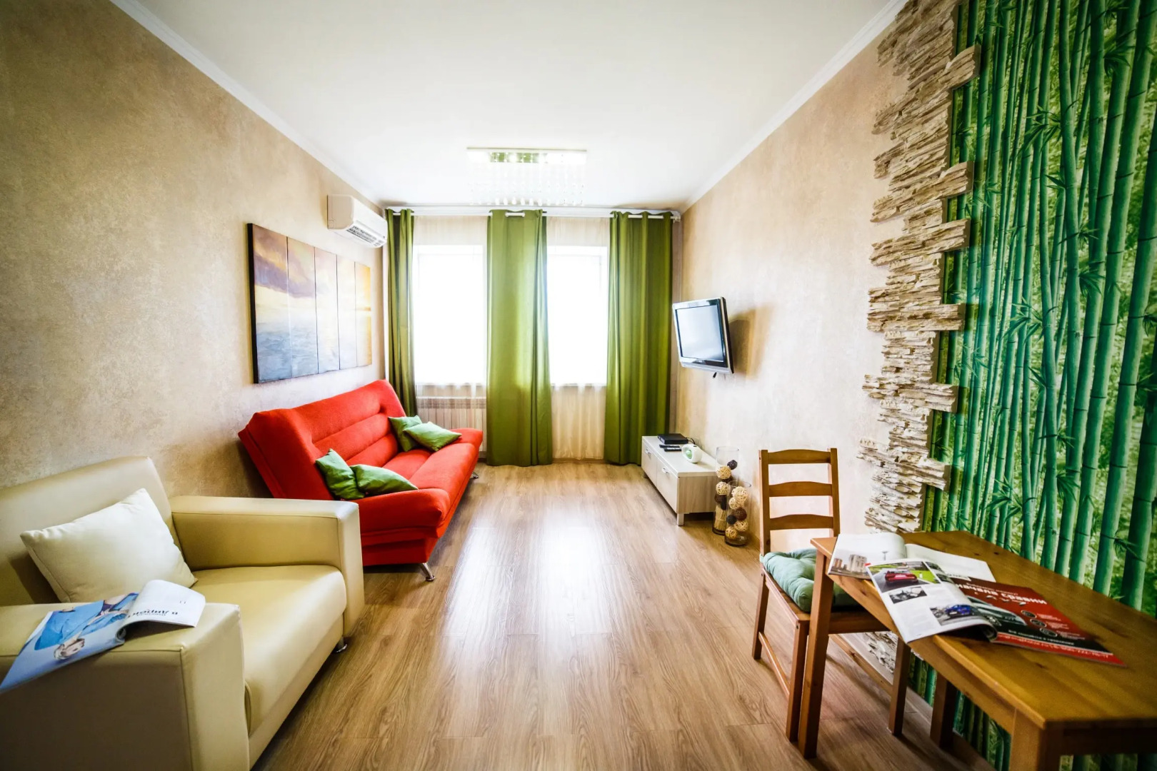 Апартаменты На Теренинском 9