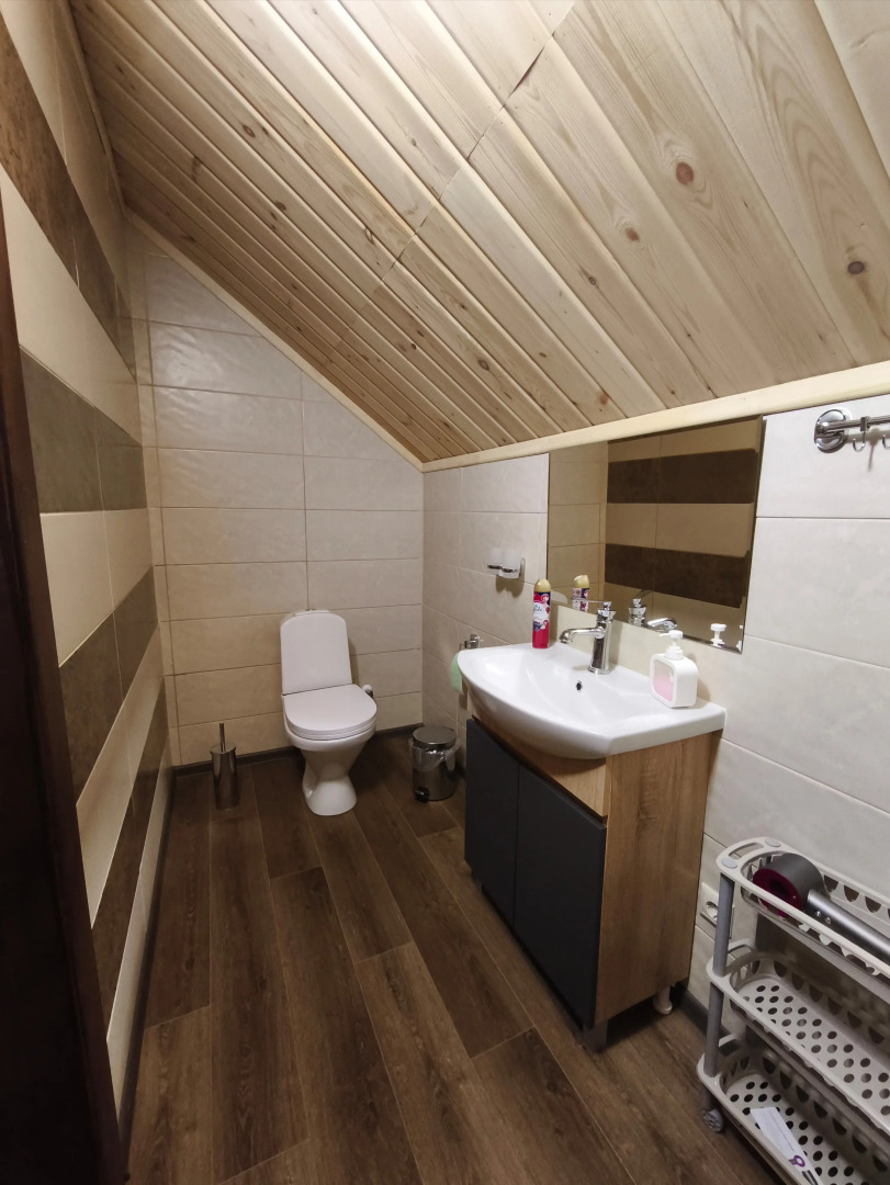 Частный дом Дом для семьи и небольшой компании