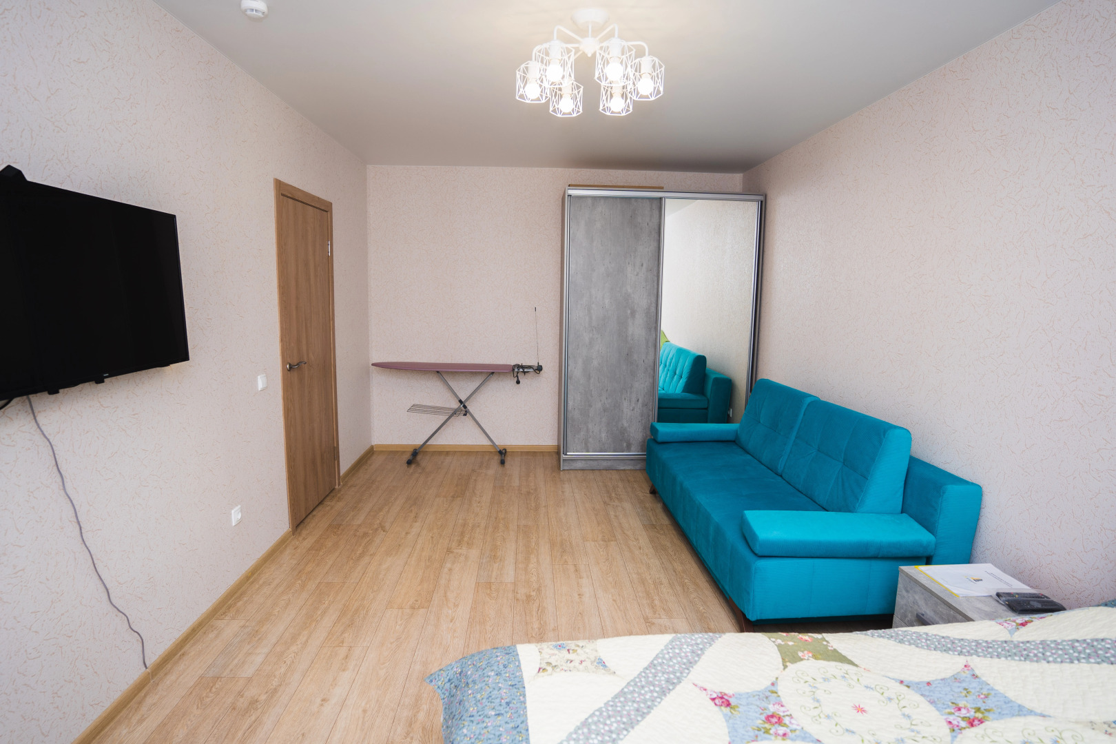 Апартаменты Atlant 93