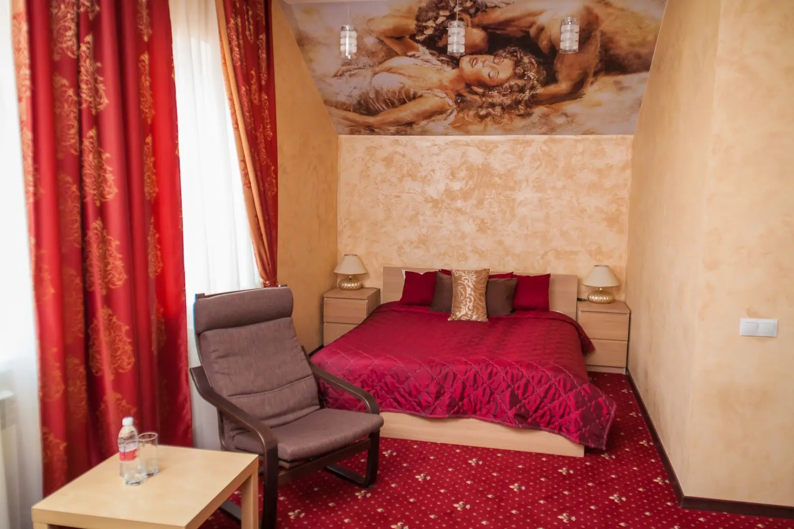 Отель Роял Кастл