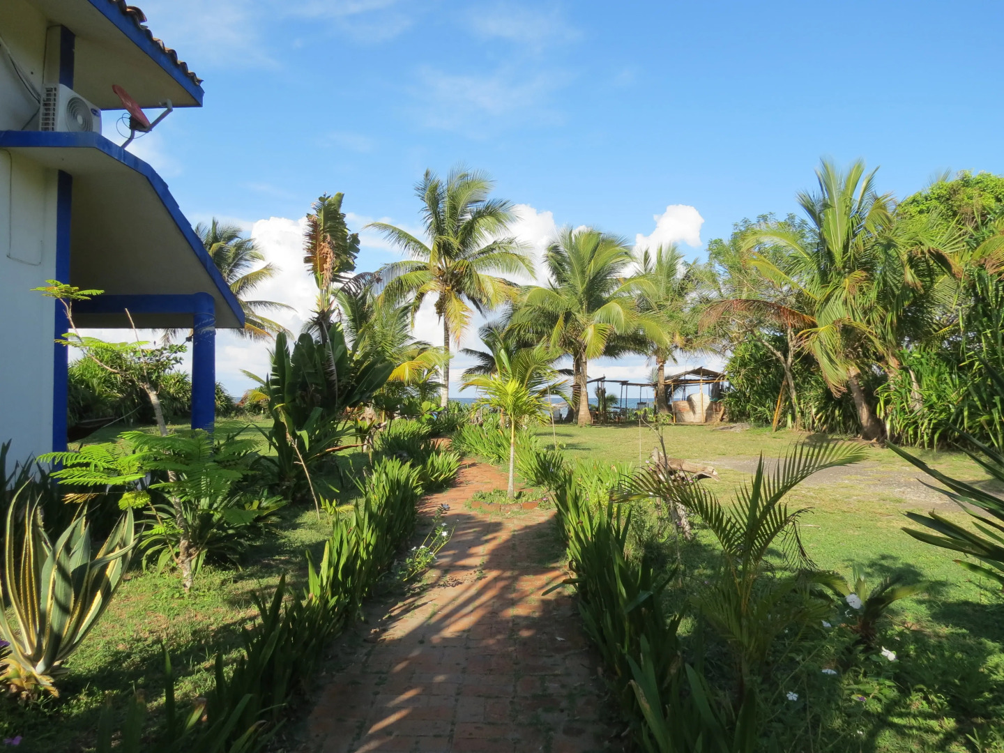 Отель Eco Coco Loco by Rotamundos