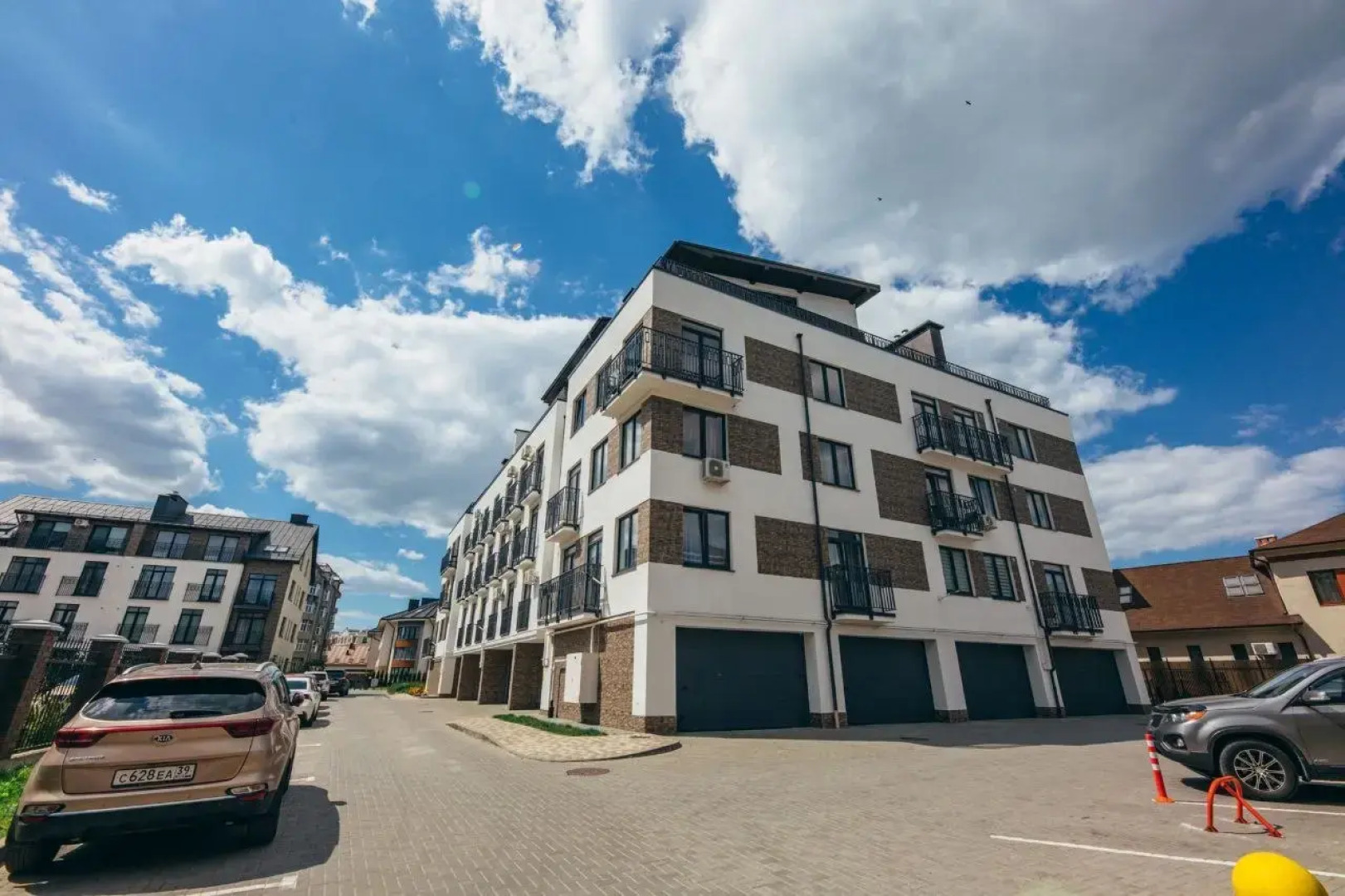 Квартира двушка в 100 метрах от моря