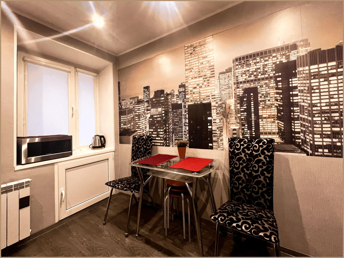 Апартаменты 51 Евродвушка в Центре Экспедиция на Север на Полярных Зорях, 19