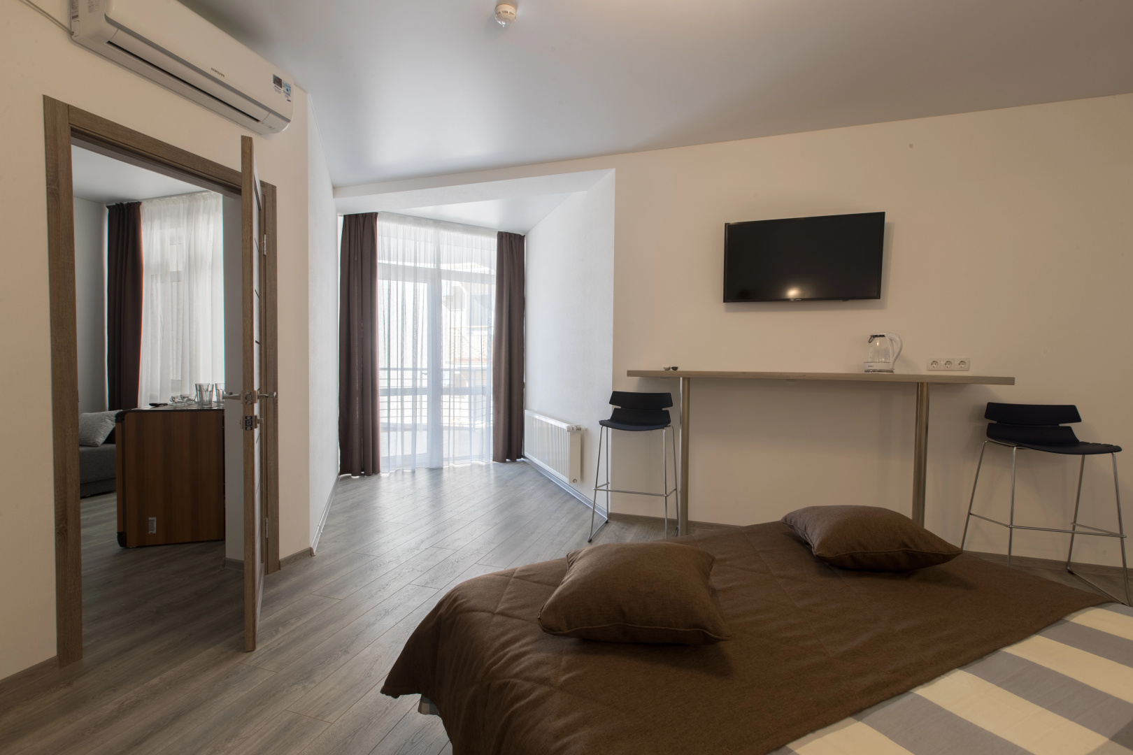Iguana Guest House
