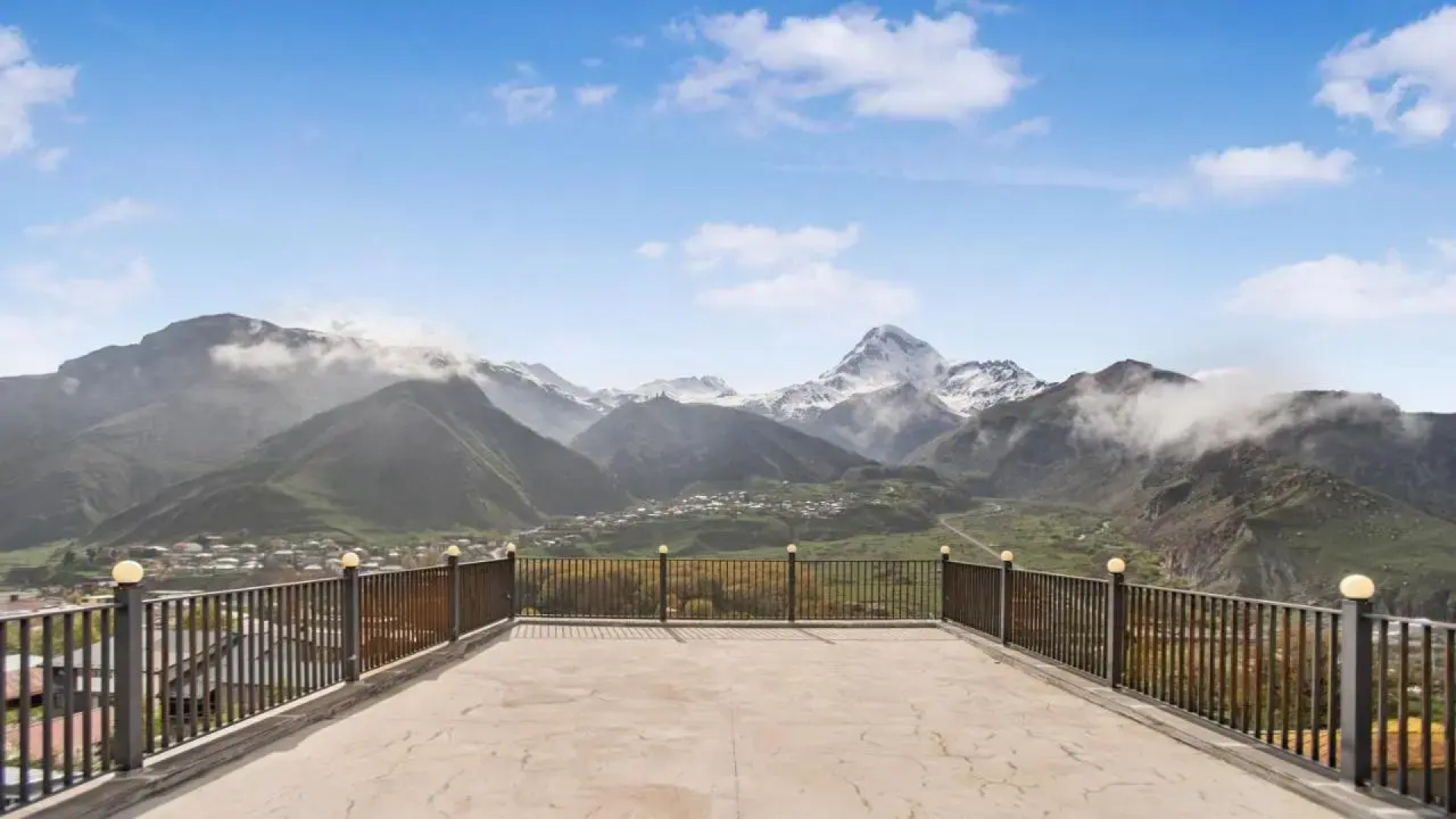 Hotel Memoir Kazbegi