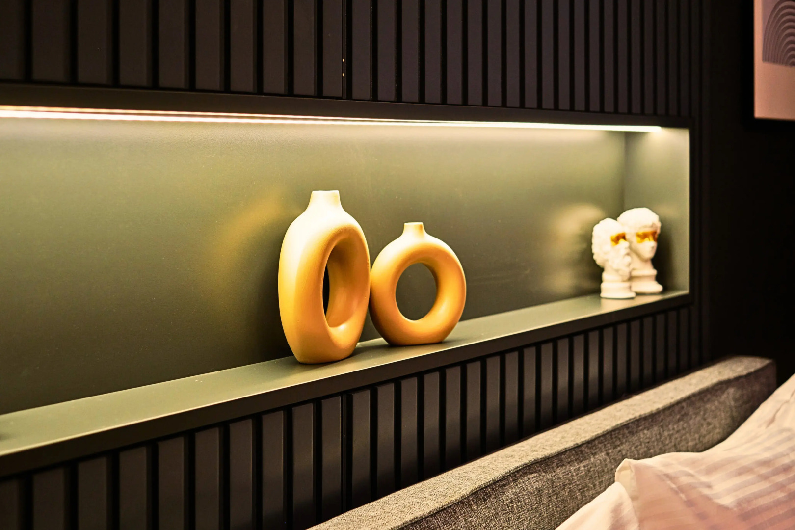 Отель TAKS-INN Suites