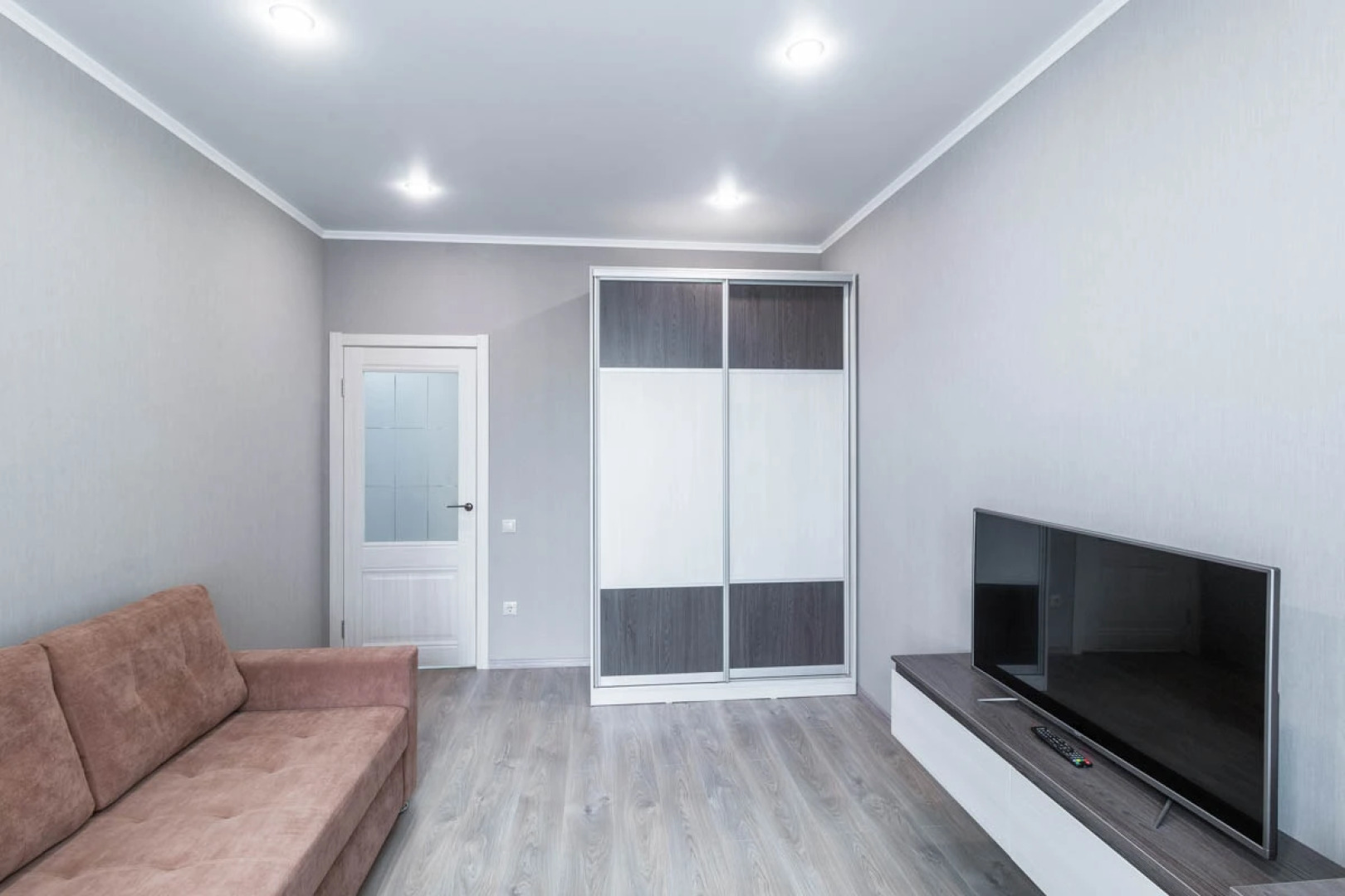 Апартаменты Берлога 55 Красный Путь 105