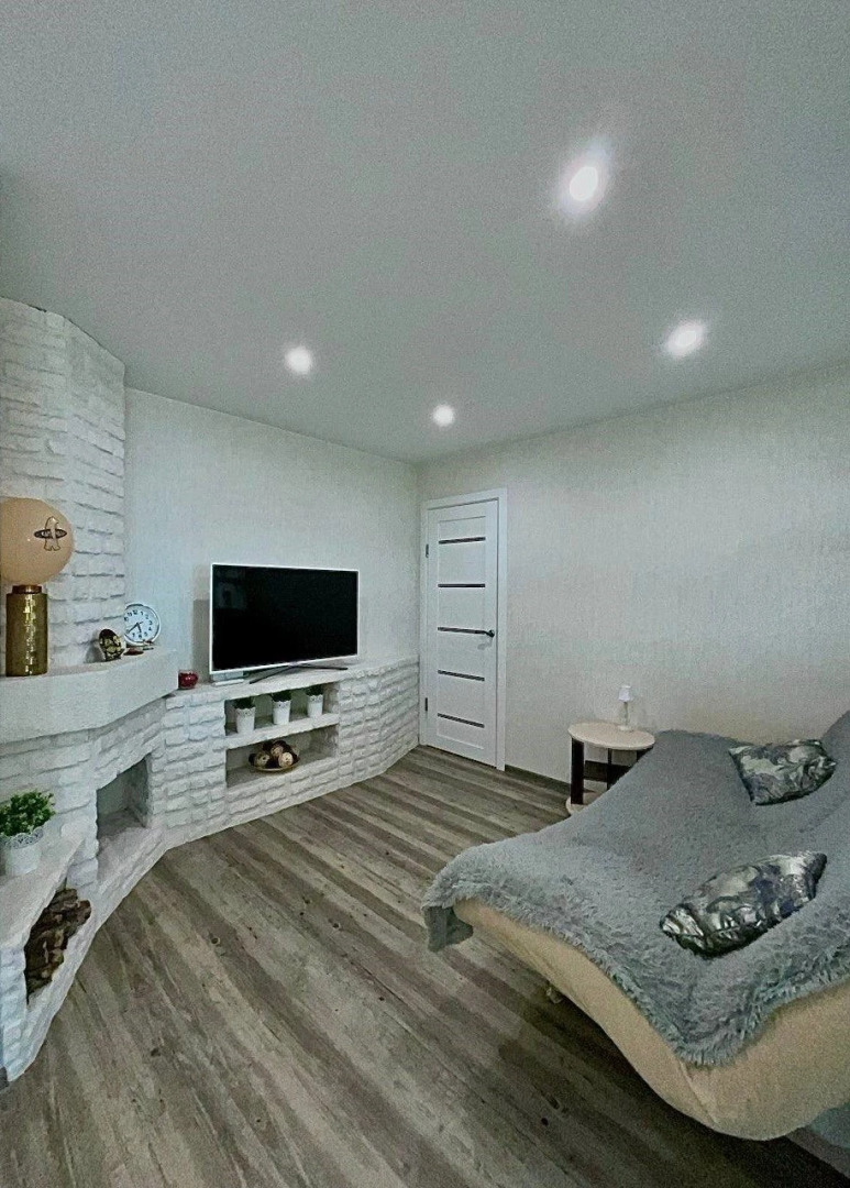 Квартира Уютная двухкомнатная