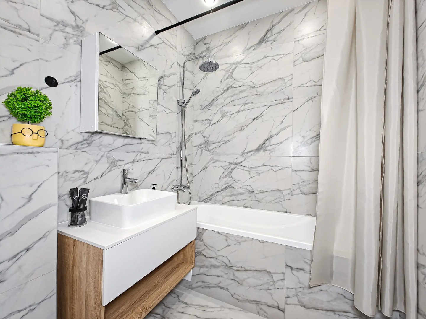 Апартаменты Stepanenkov на Заровного 6/1 на 12 этаже