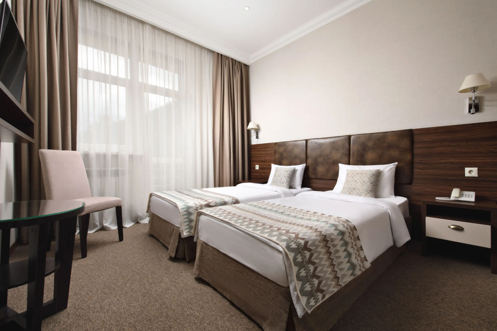 Отель Андерсен