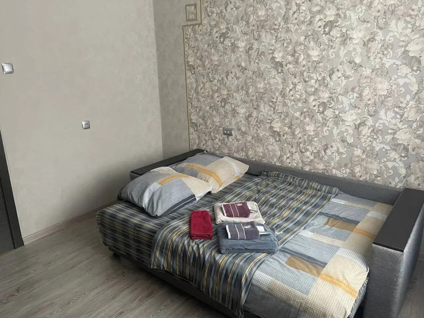 Квартира Уют. Центр. Карла Маркса 98. Посуточно