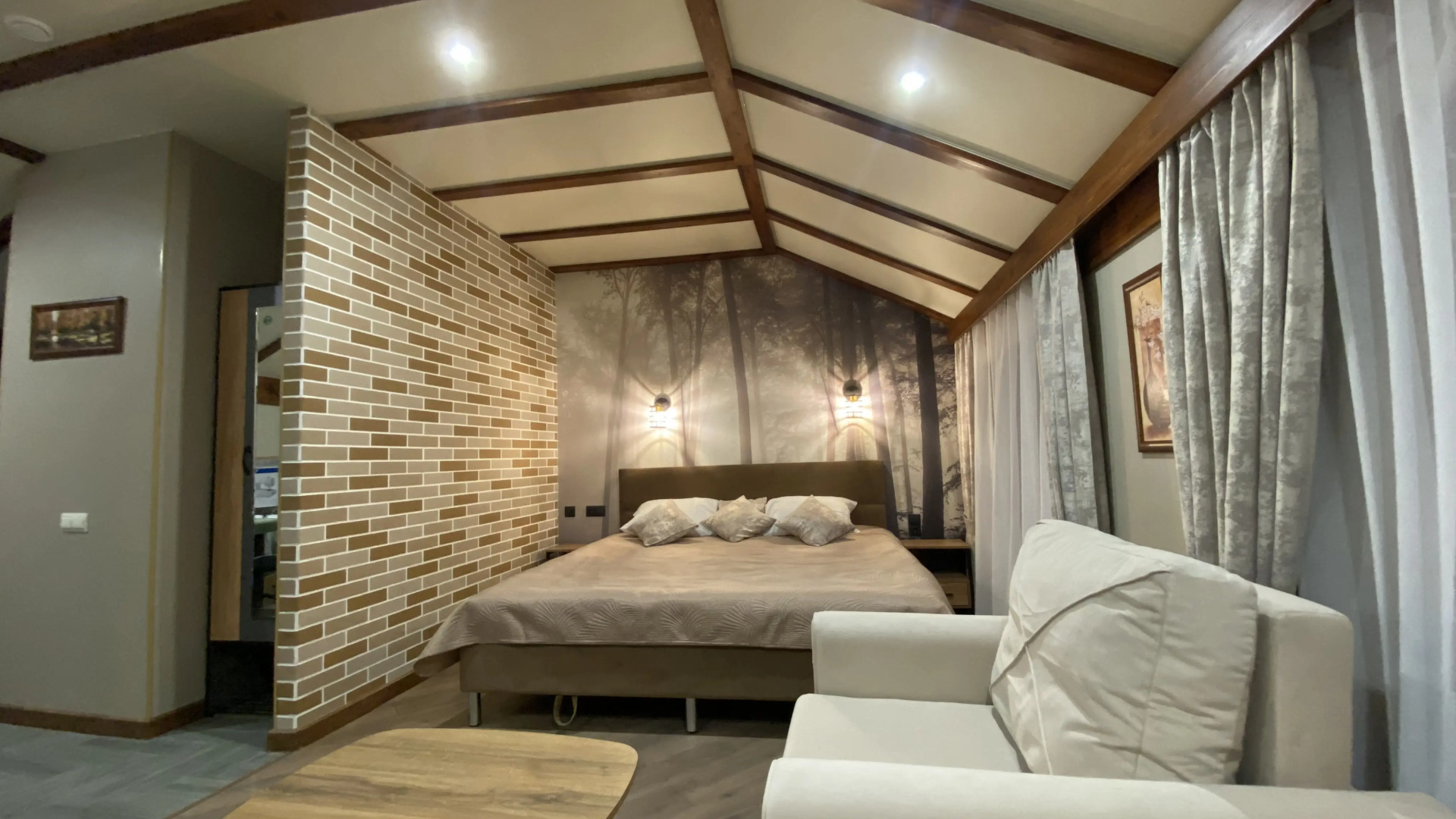 Апартаменты Вип 6 Дворик Друзей