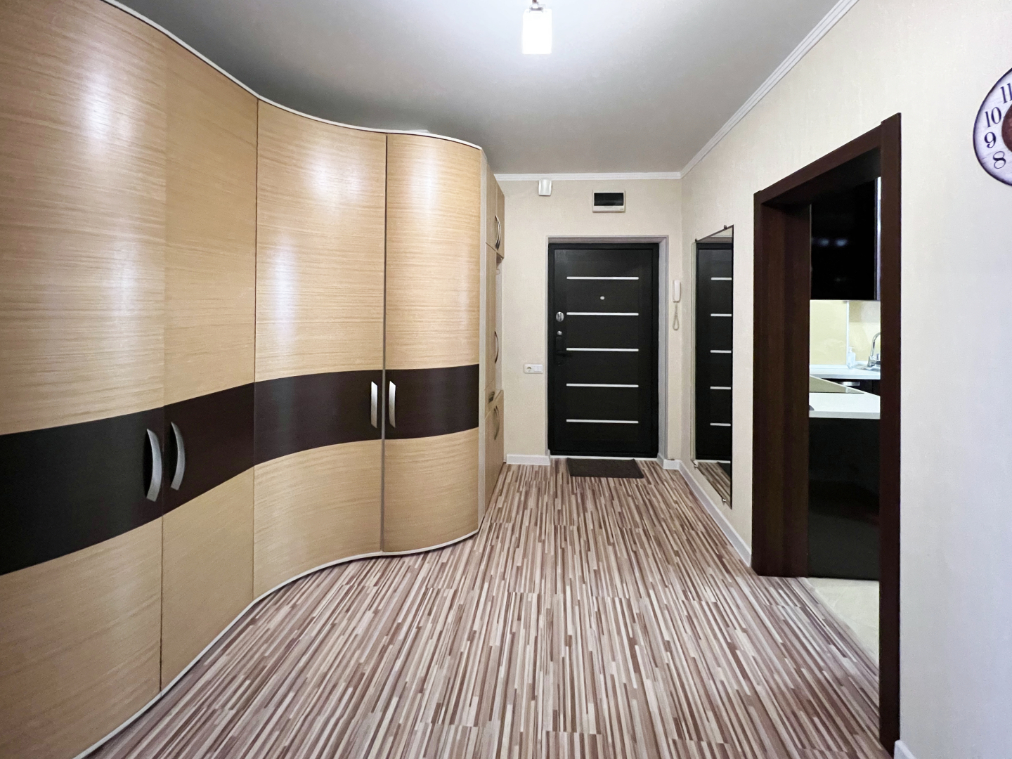 Апартаменты двухкомнатные Рио Апарт Парк Галицкого