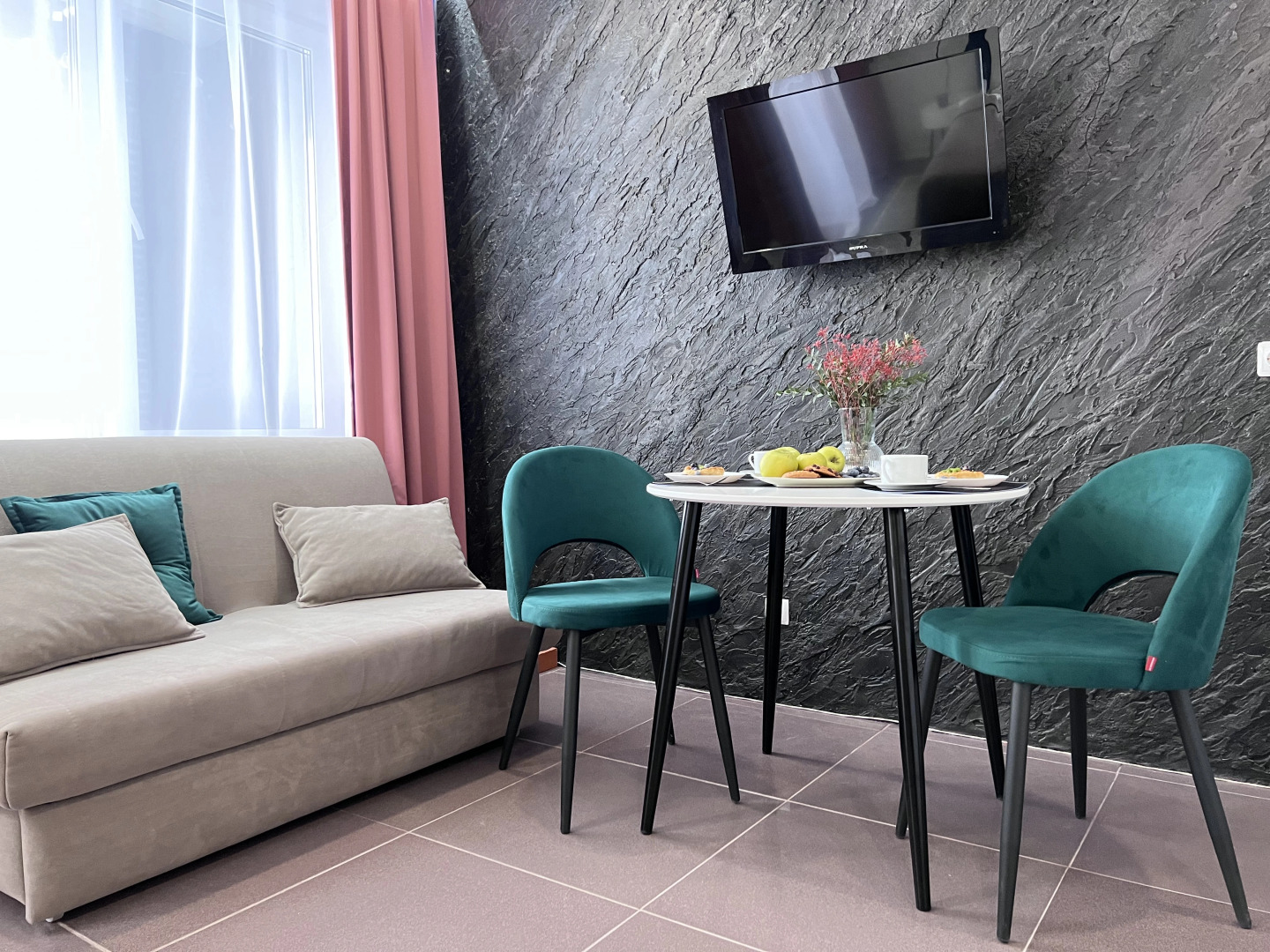 Апартаменты Family by the River