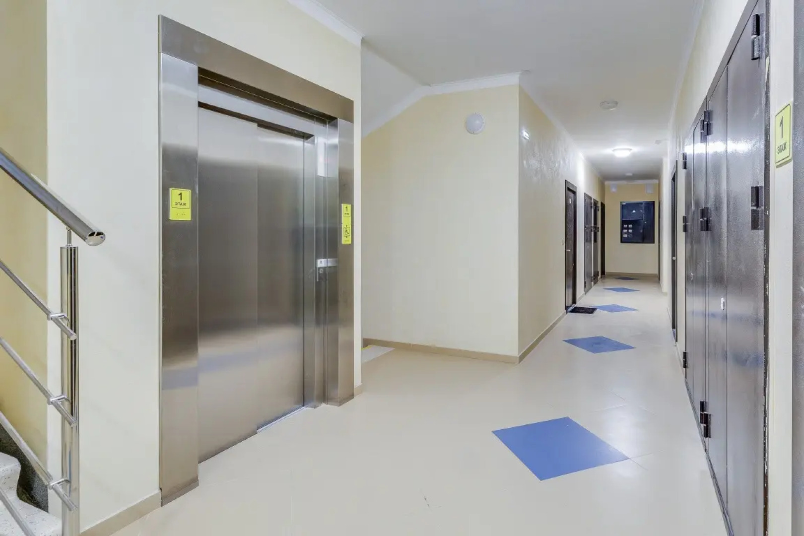 Апартаменты Студия Арт-Апарты у Экспофорума 3