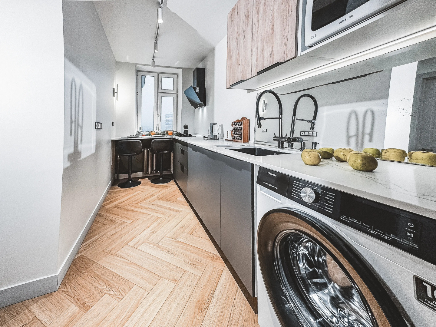 Тихая квартира в центре деловой жизни