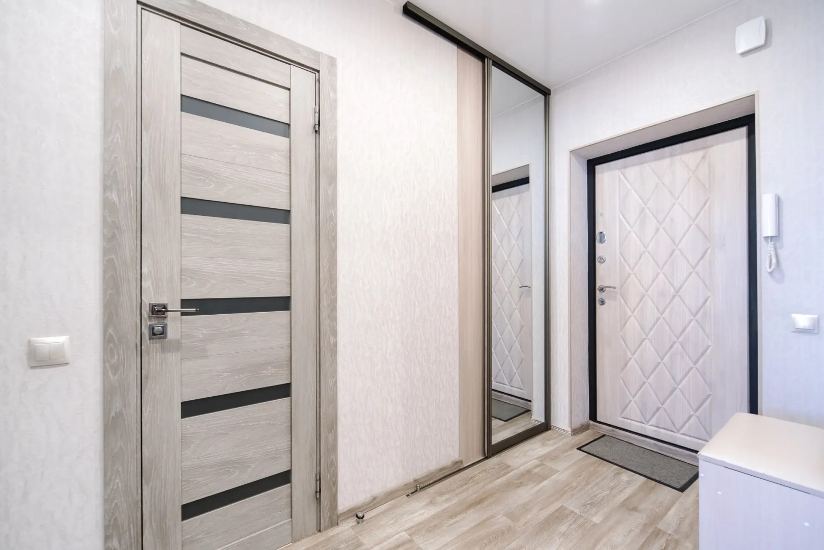 Квартира Зейская 220