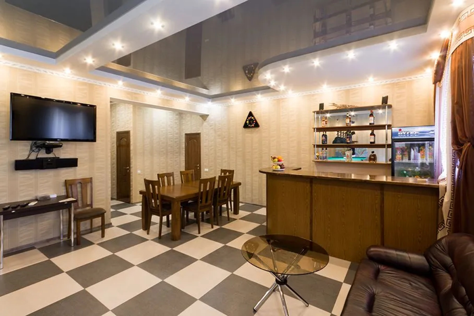 Гостиница Четыре Сезона