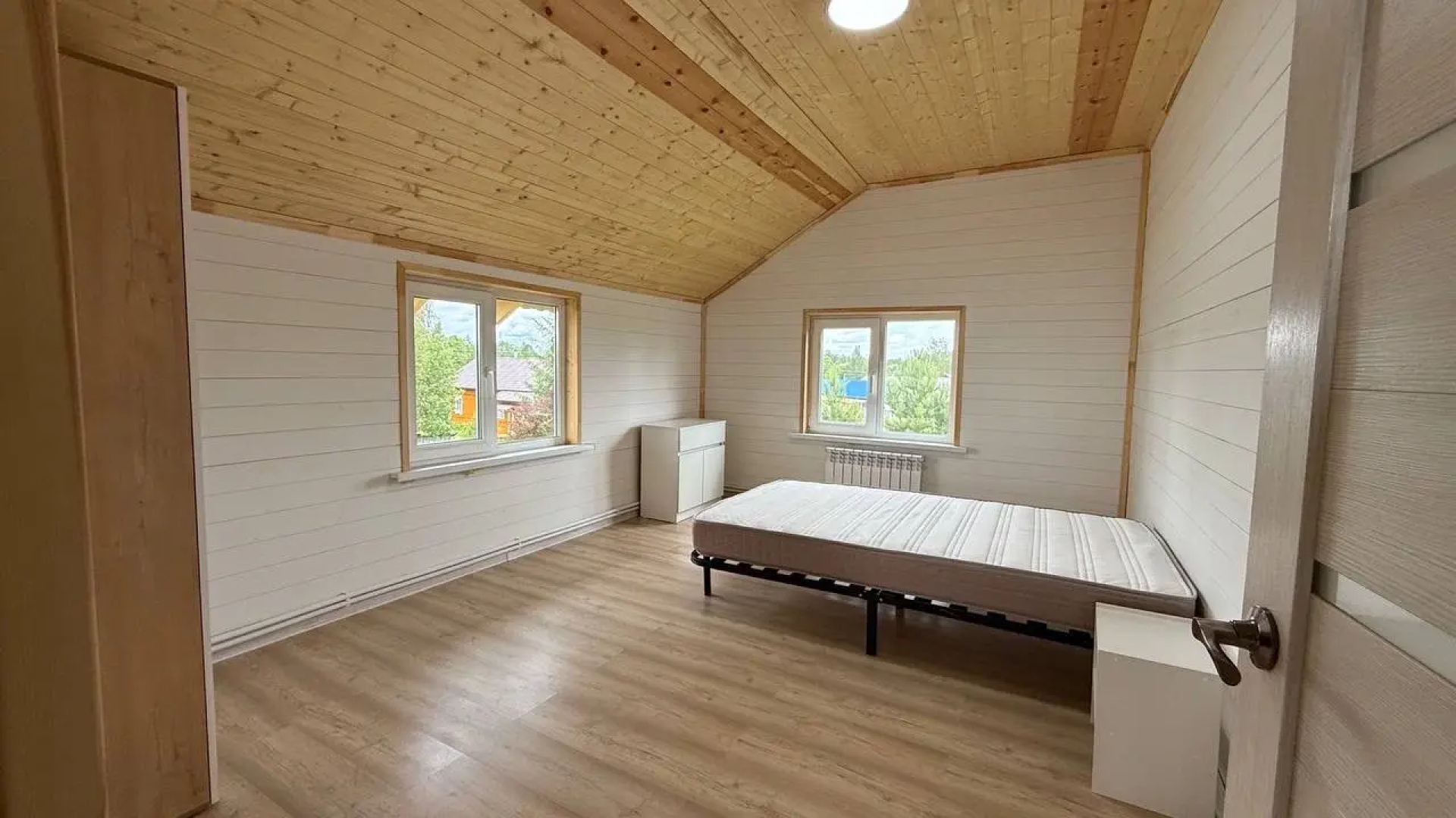 Частный дом в историческом селе Заозерье