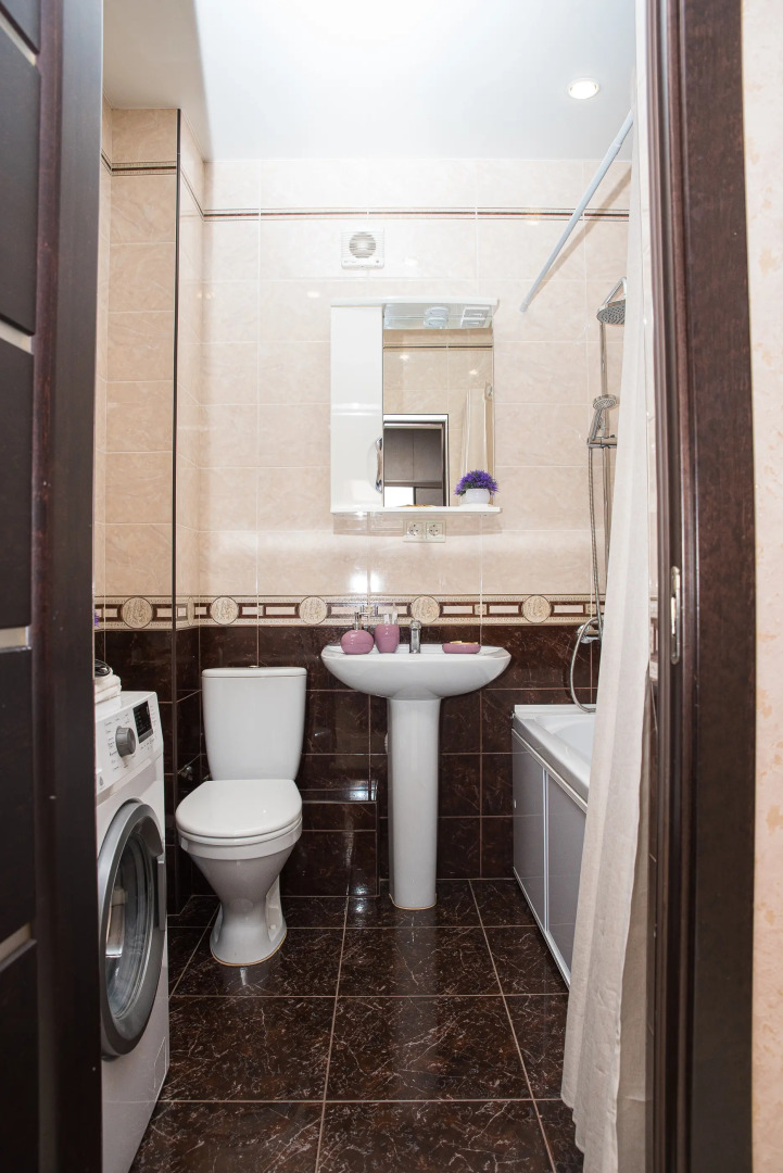 Квартира Роскошная с новым ремонтом в центре рядом с ЖД вокзалом