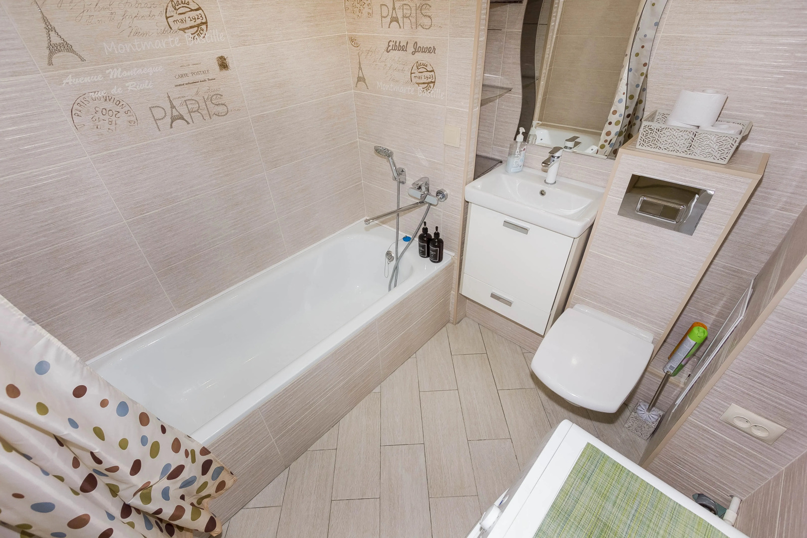 Квартира на Ставровской 1