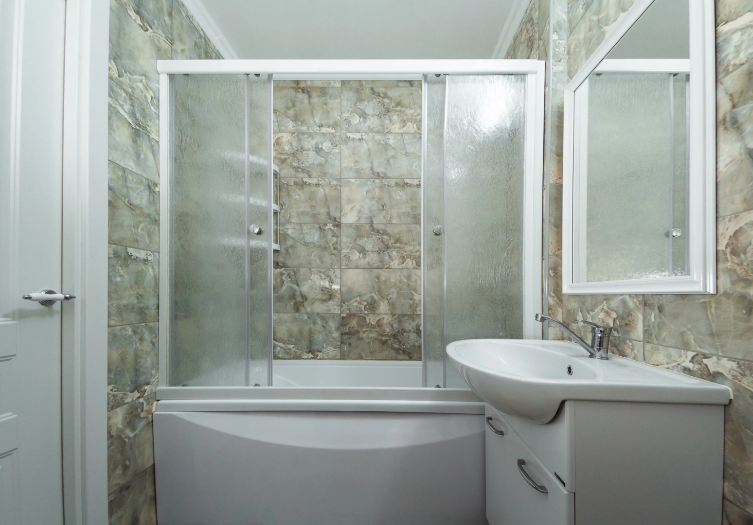 Апартаменты Светлые в Морской Горгиппии