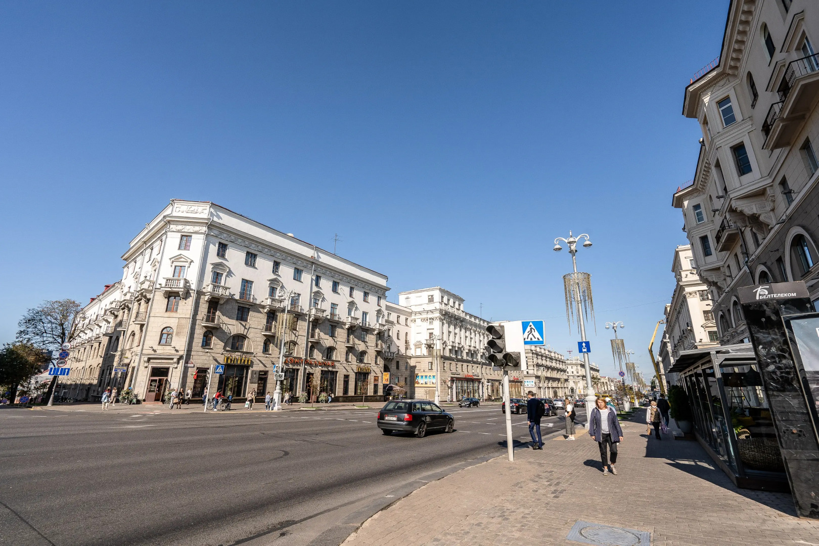 Апартаменты около Цума на Независимости