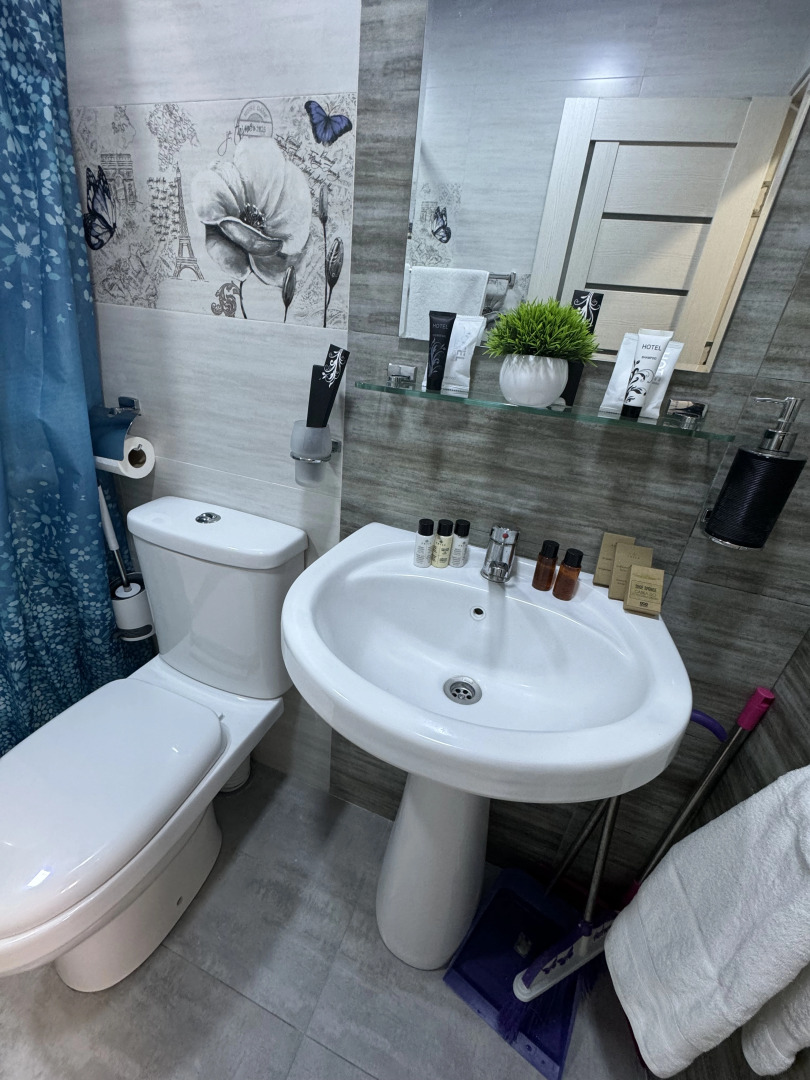 Апартаменты Modern and Comfortable Apartment