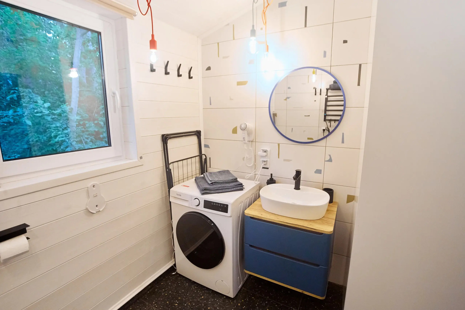 Частный дом Большая Репинская дача в лесу