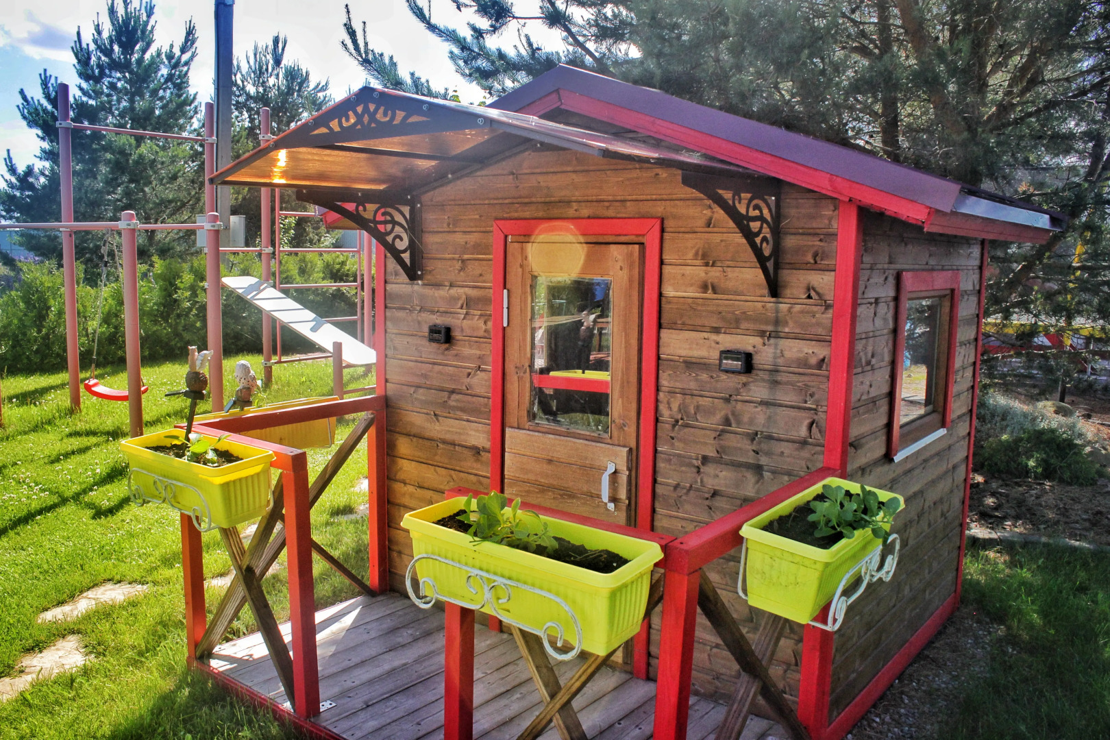 Частный дом Семейное эко-пространство Домик у моря