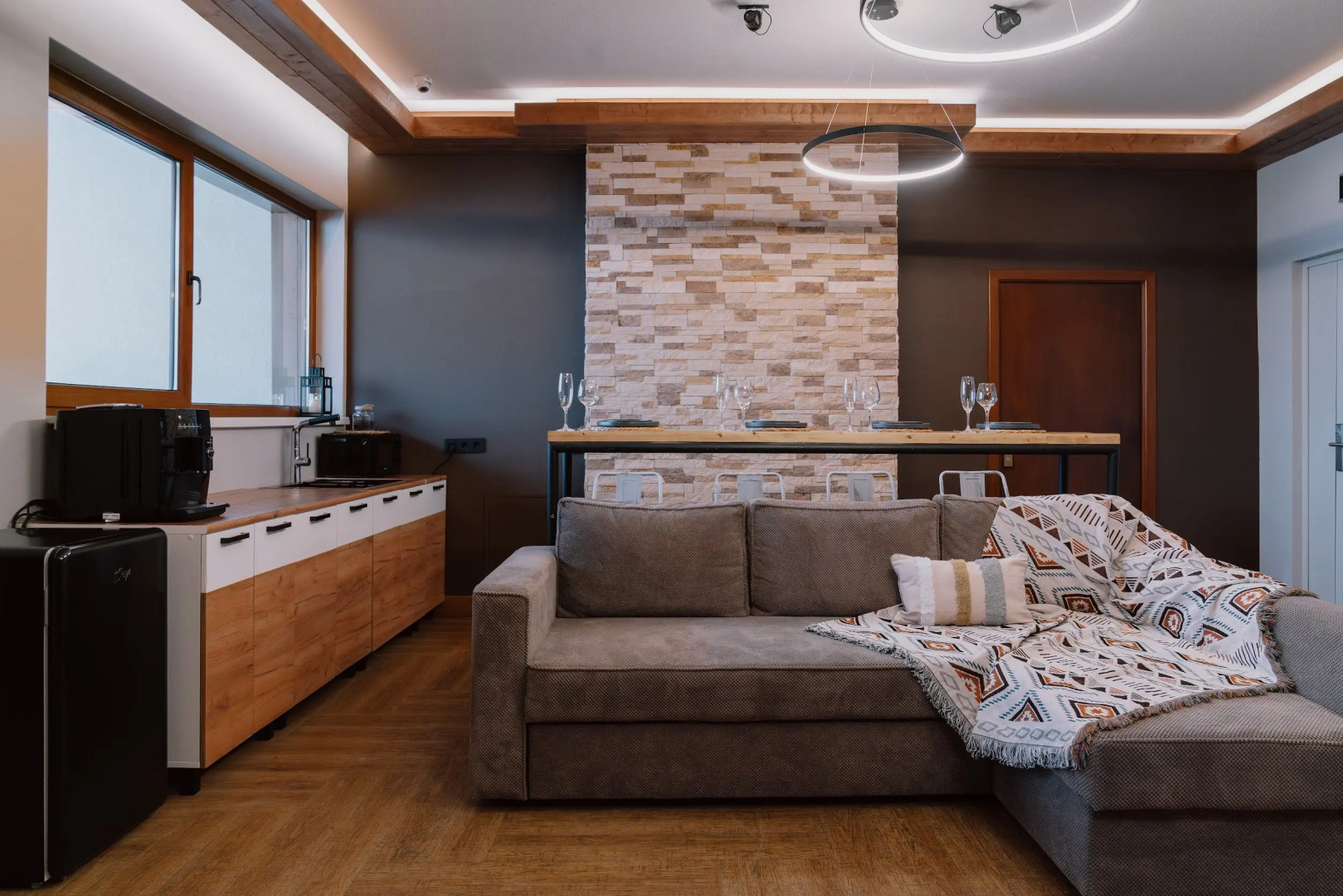 Отель BoogelWoogel Bar&Hotel Rosa Khutor