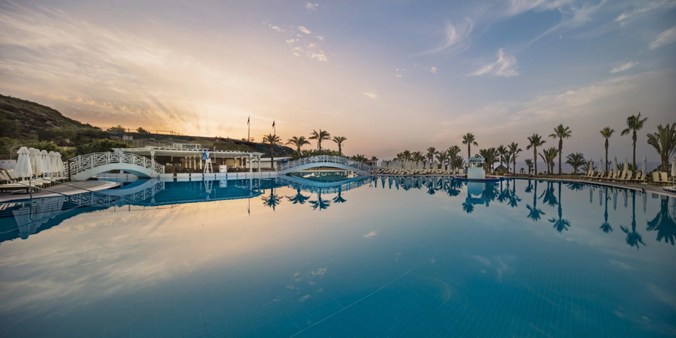 Acapulco Resort Convention SPA Hotel