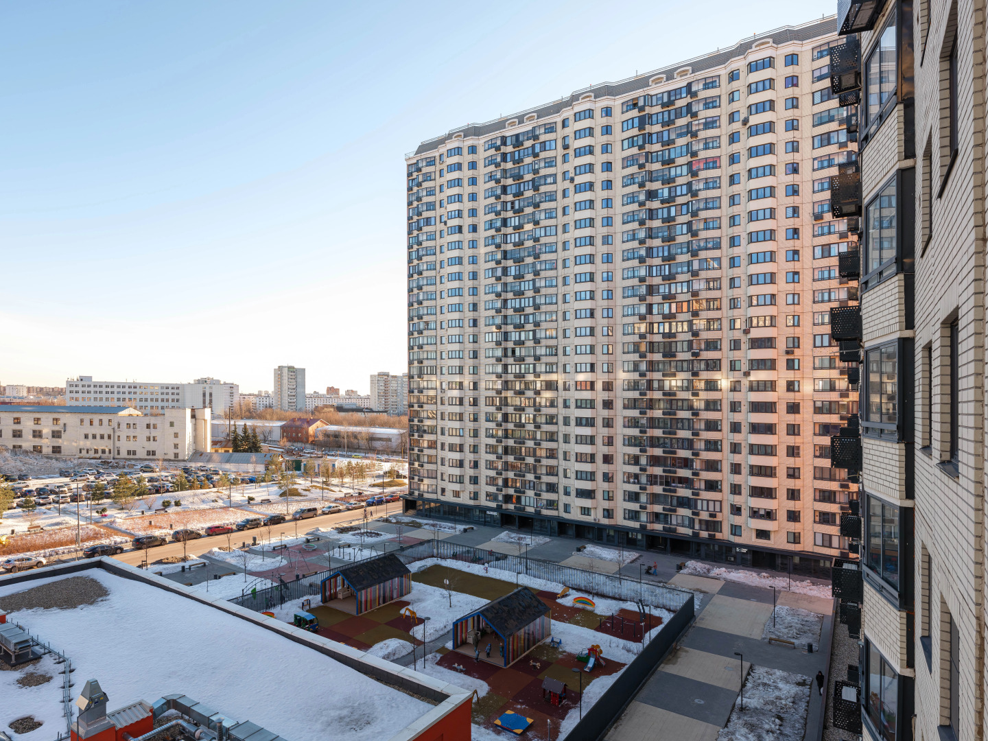 Апартаменты ДВА ГОРОДА На Стахановской