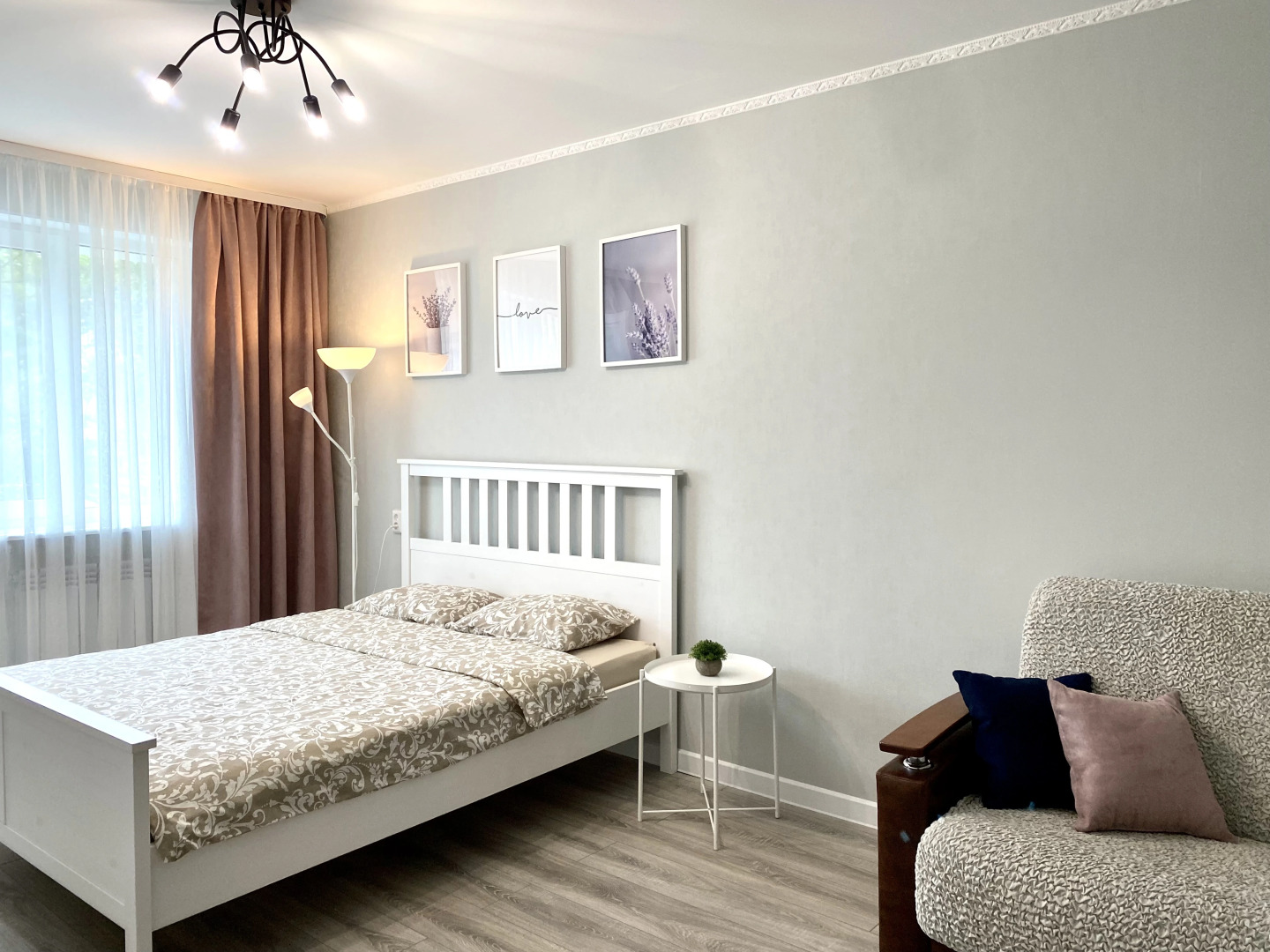 Апартаменты Океанский проспект 140