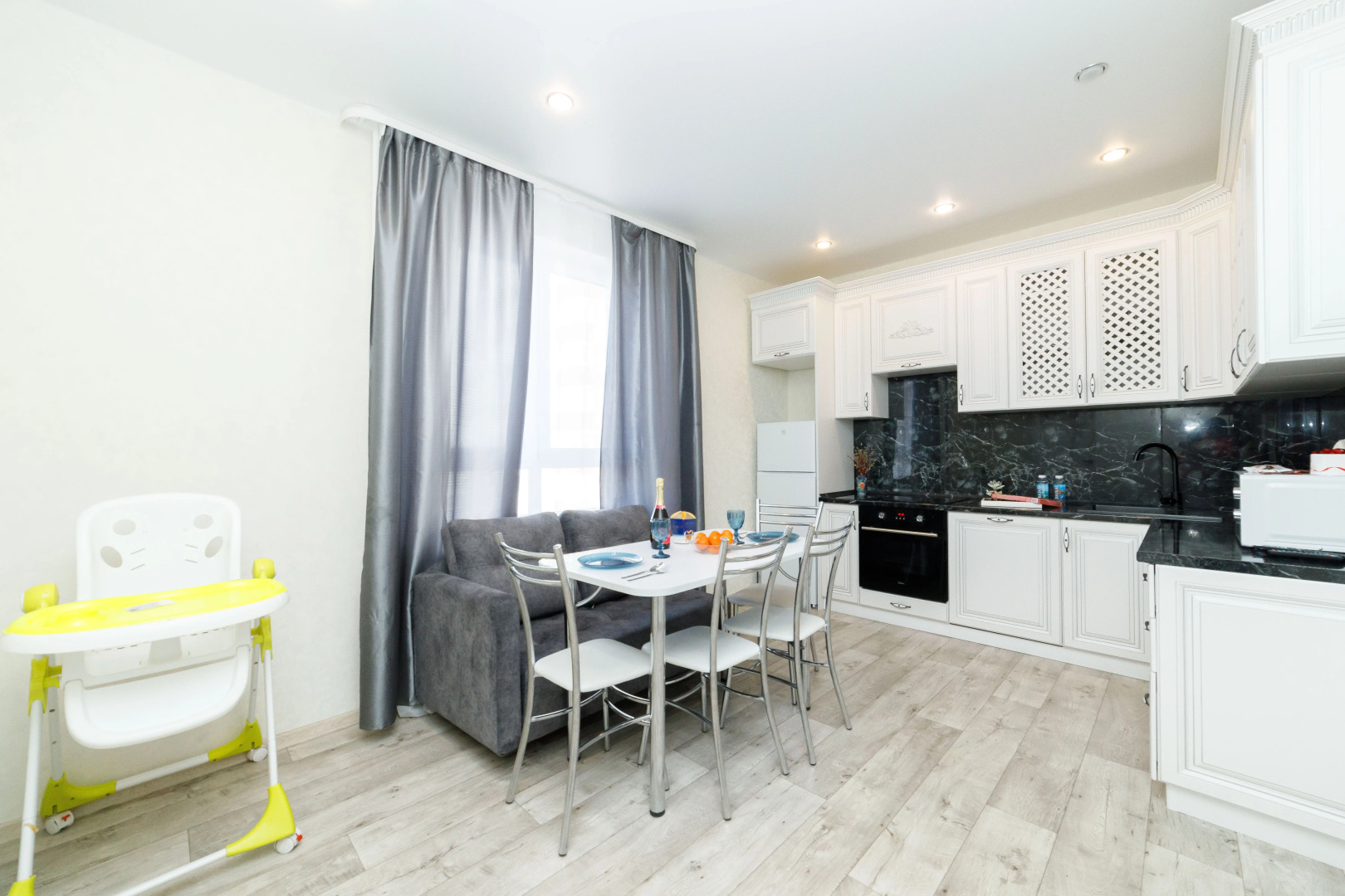 Апартаменты Двухкомнатные в ЖК Аквамарин (612)