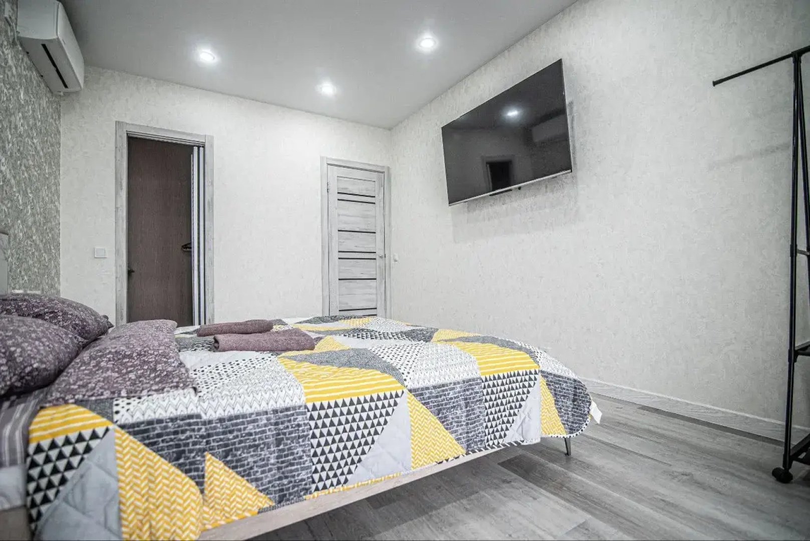 Квартира по улице Поповича 11