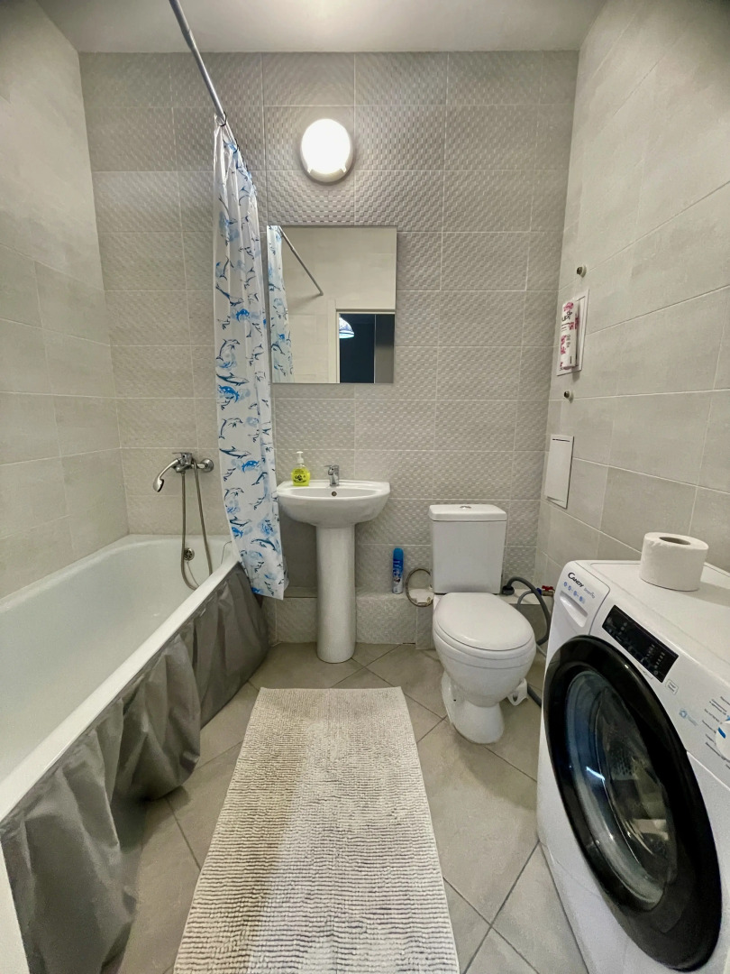 Квартира в динамичном районе недалеко от парка