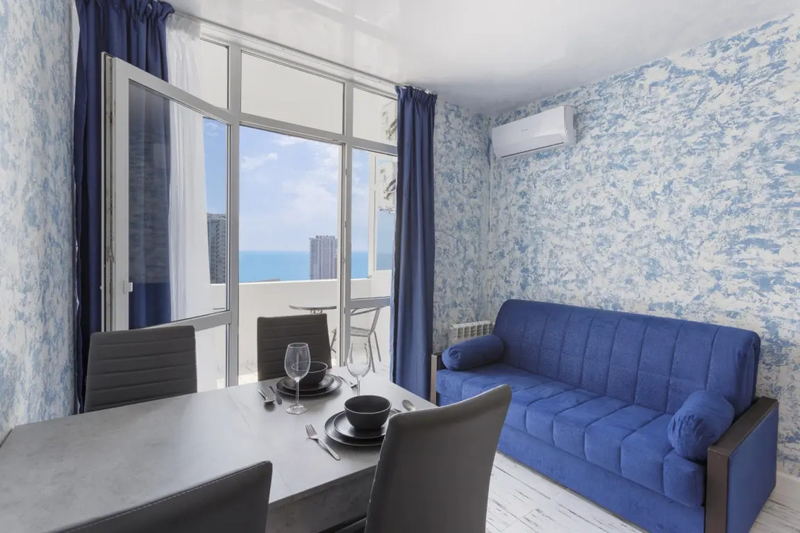 Апартаменты M Apartments Mandarin 1