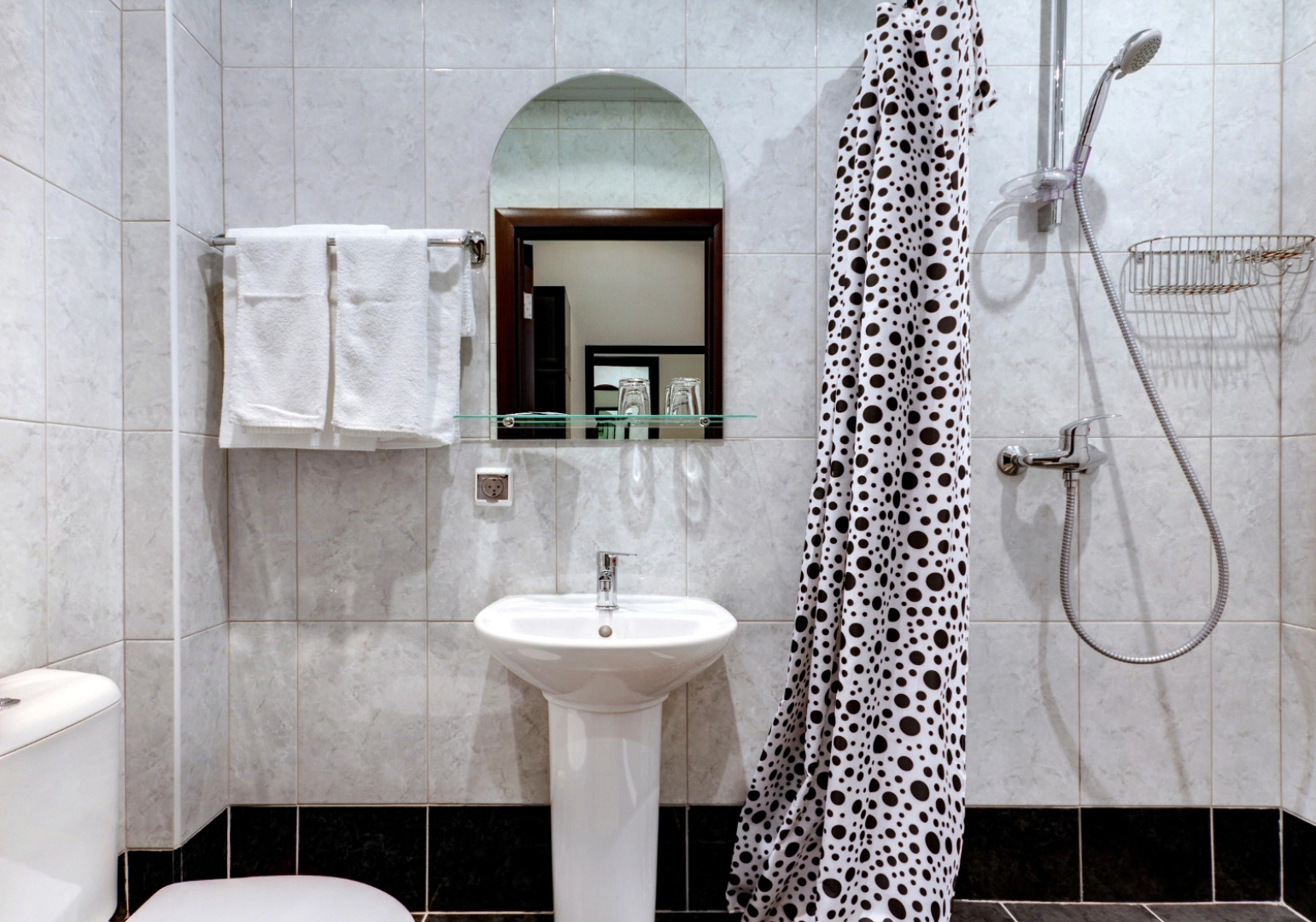 Отель Петервиль