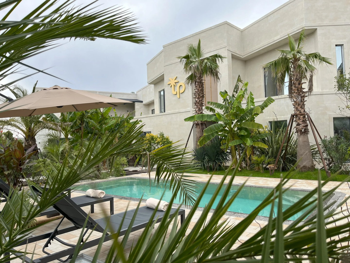 Отель Little Palm