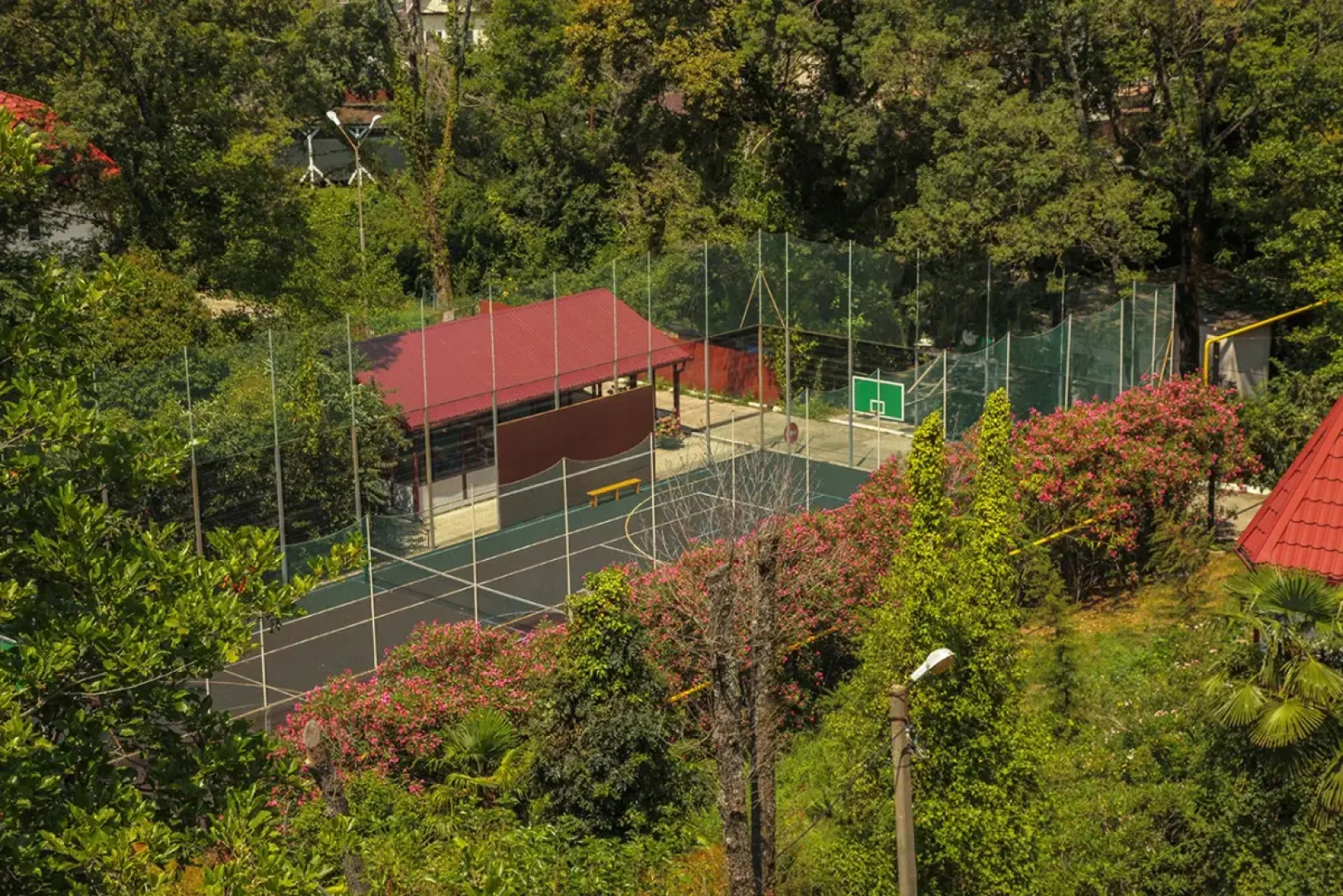 Курортный отель Ателика Сокол