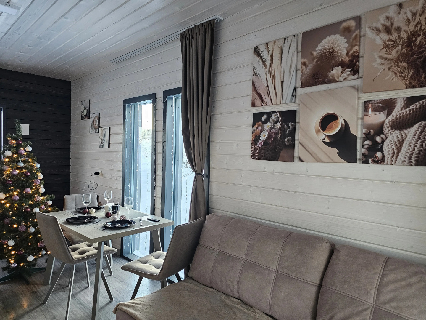 Коттедж Черничный Склон Small House